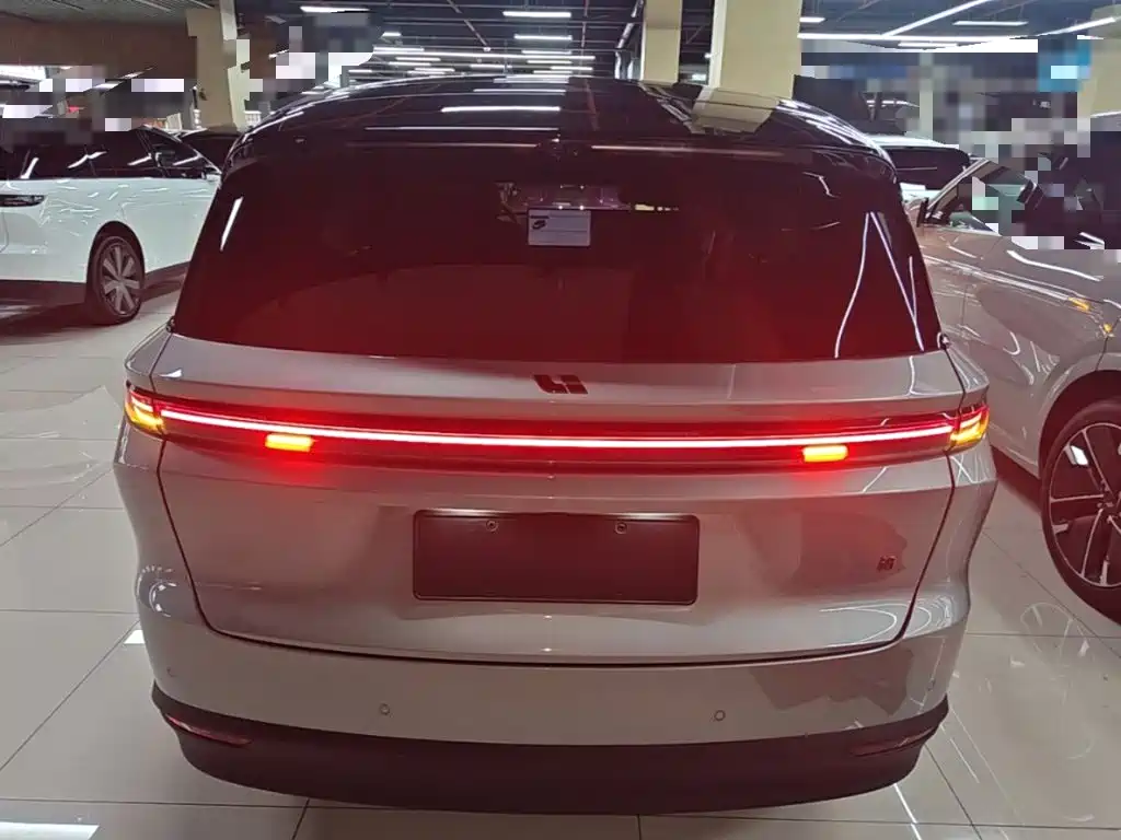 Li Auto Li i8 — миниатюра 6