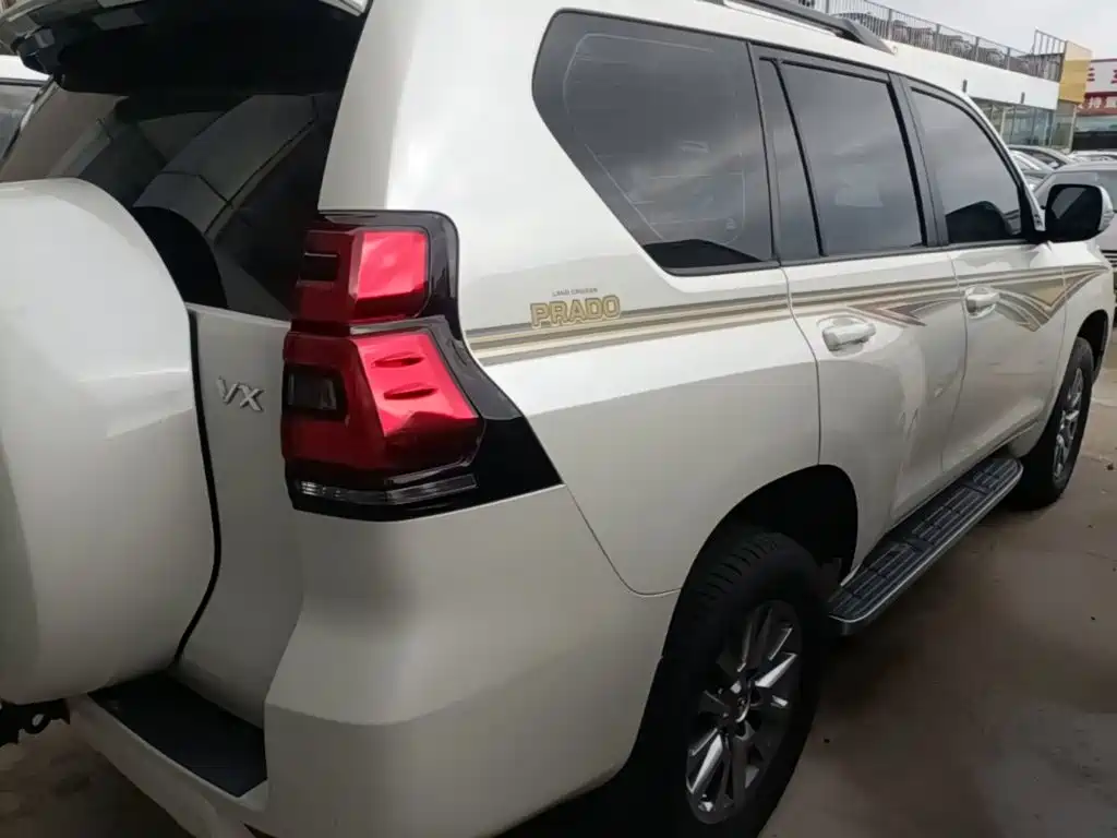 Toyota Prado — миниатюра 7