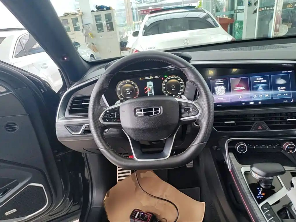 Geely Xingyue — миниатюра 11
