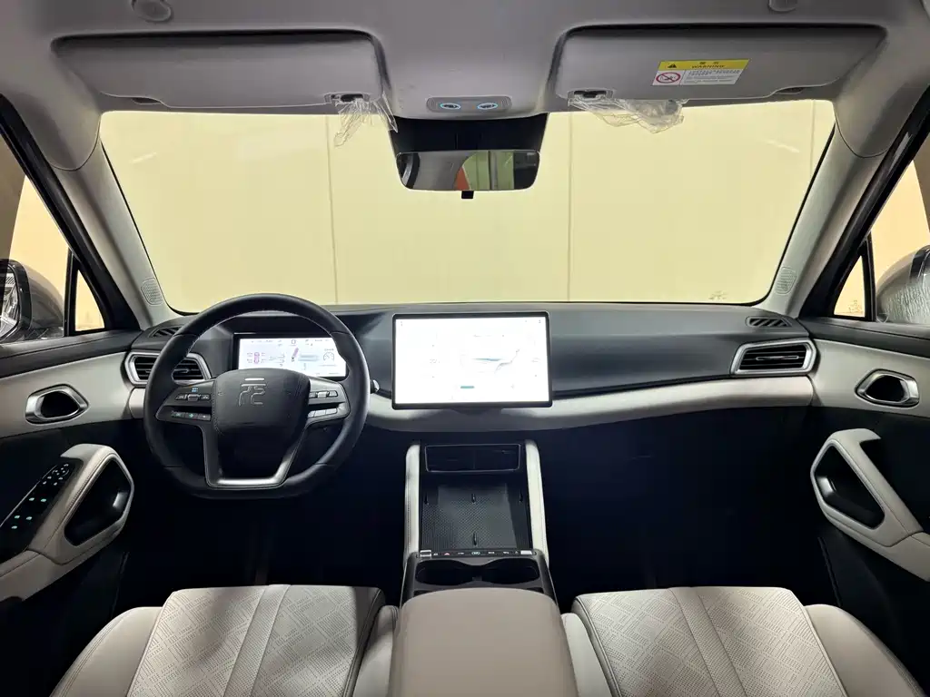 BYD Yuan UP — миниатюра 17