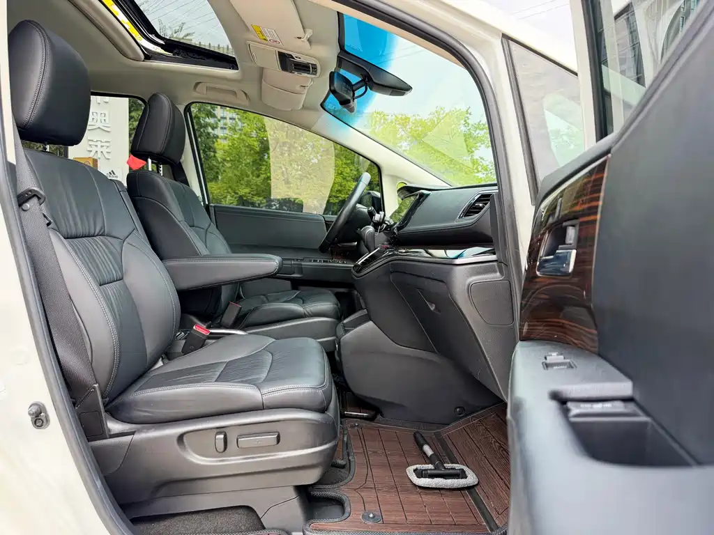 Honda Odyssey — миниатюра 8