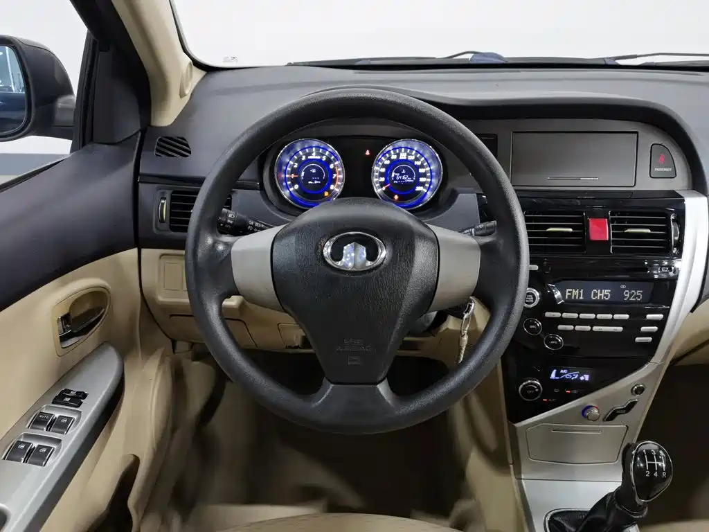 Great Wall Great Wall C30 — миниатюра 11