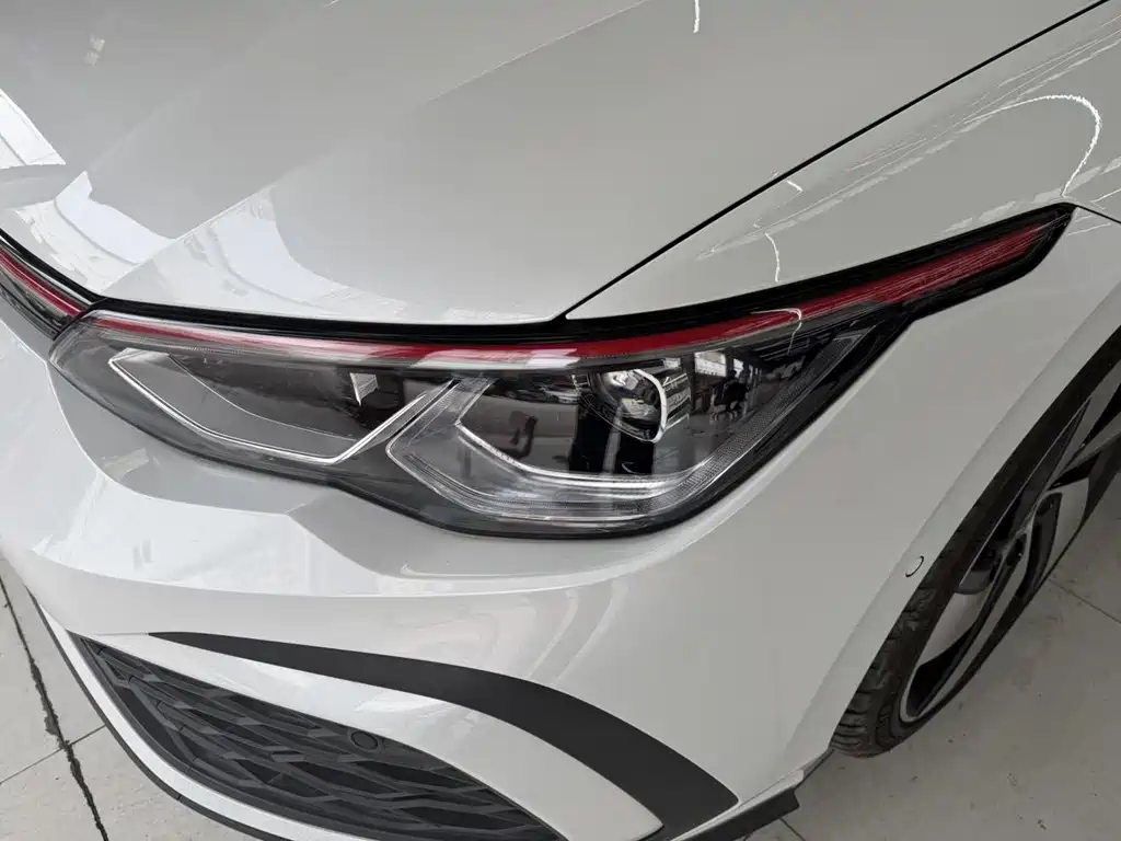 Volkswagen Golf GTI — миниатюра 4