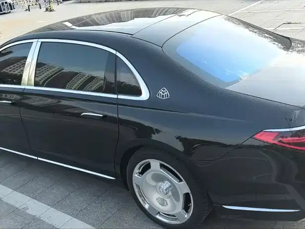 Mercedes-Benz S-Class — миниатюра 6