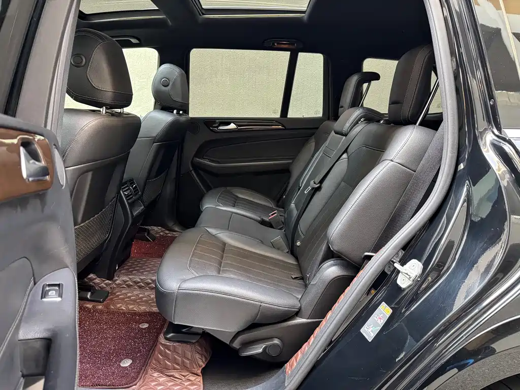 Mercedes-Benz GLS — миниатюра 12