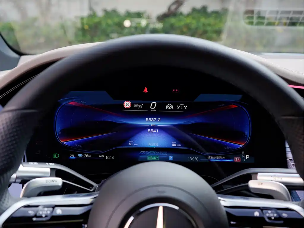 MERCEDES-BENZ EQS AMG