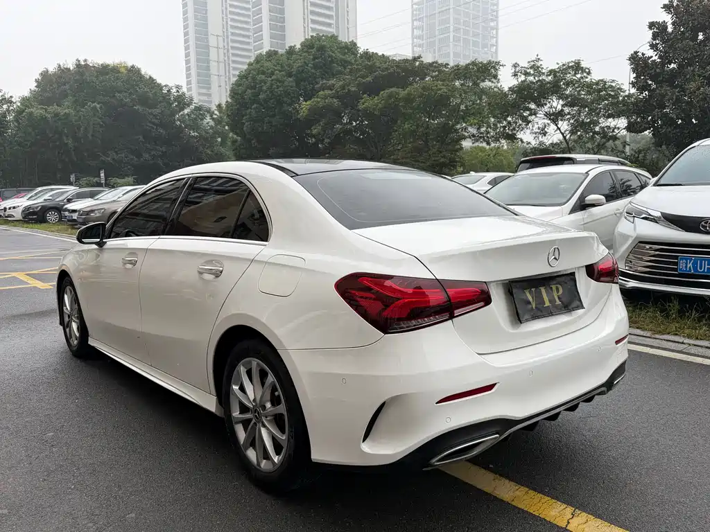 Mercedes-Benz A-Class — миниатюра 6
