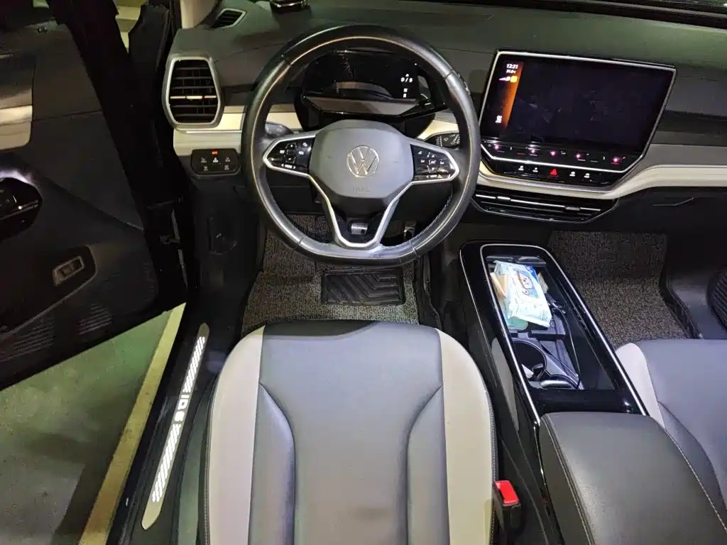 Volkswagen ID.6 Crozz — миниатюра 3