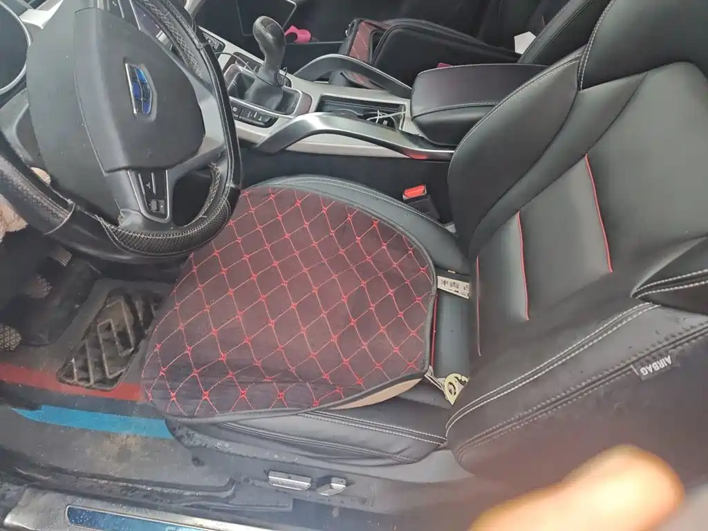 Geely Boyue — миниатюра 12