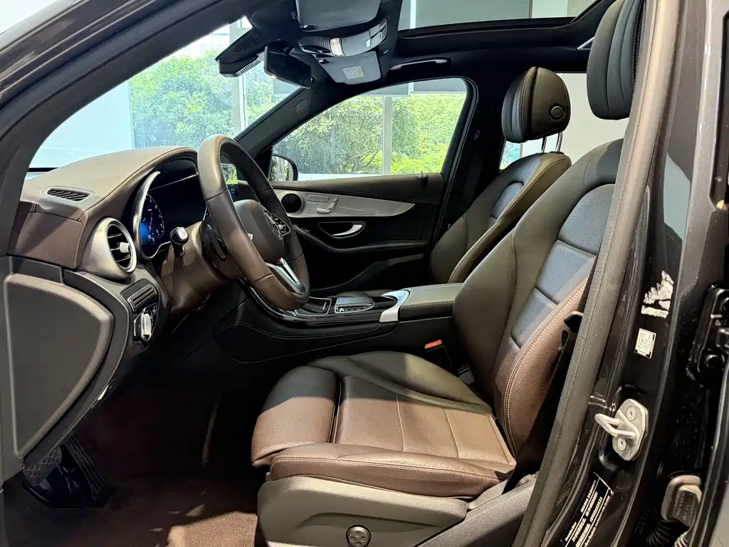 Mercedes-Benz GLC 2022 GLC 260 L 4MATIC