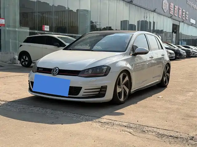 2016 Volkswagen Golf GTI