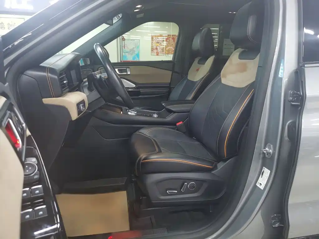 Ford Explorer — миниатюра 19