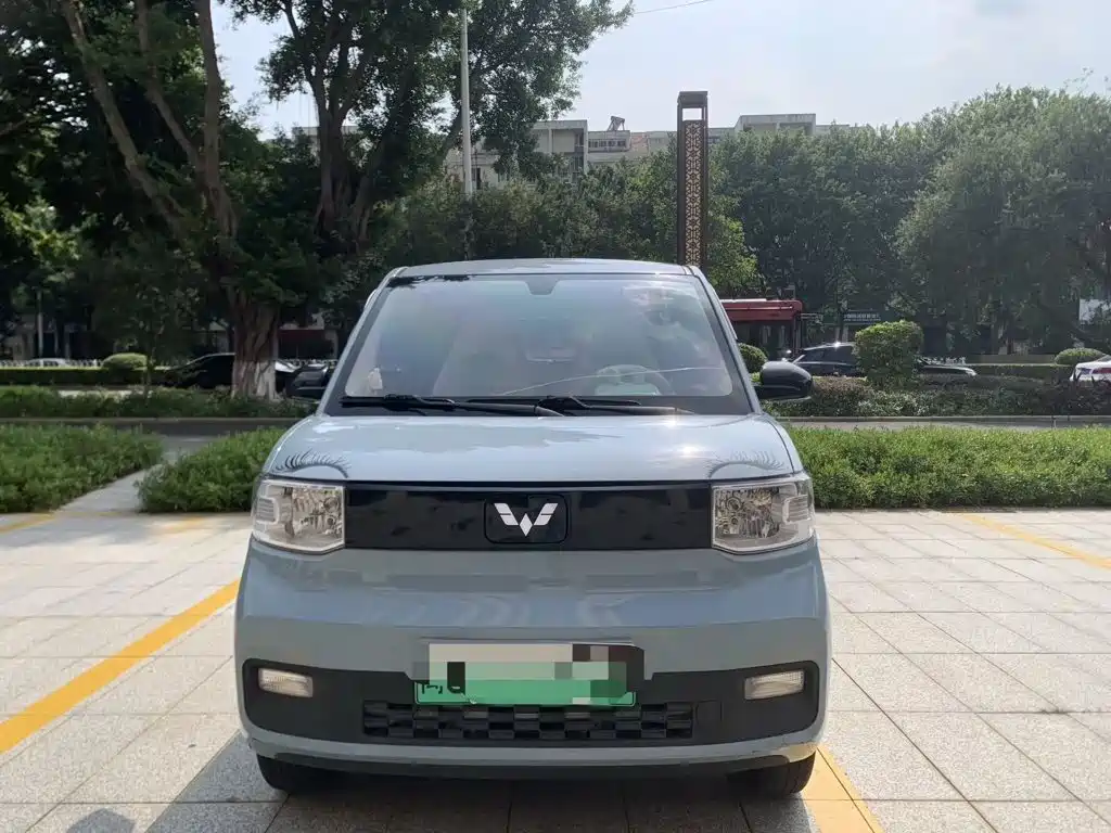 Wuling MINIEV — миниатюра 9