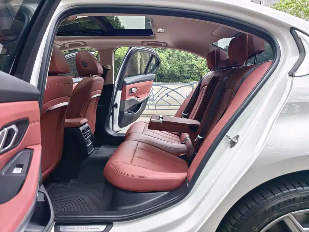 BMW i3 — миниатюра 13