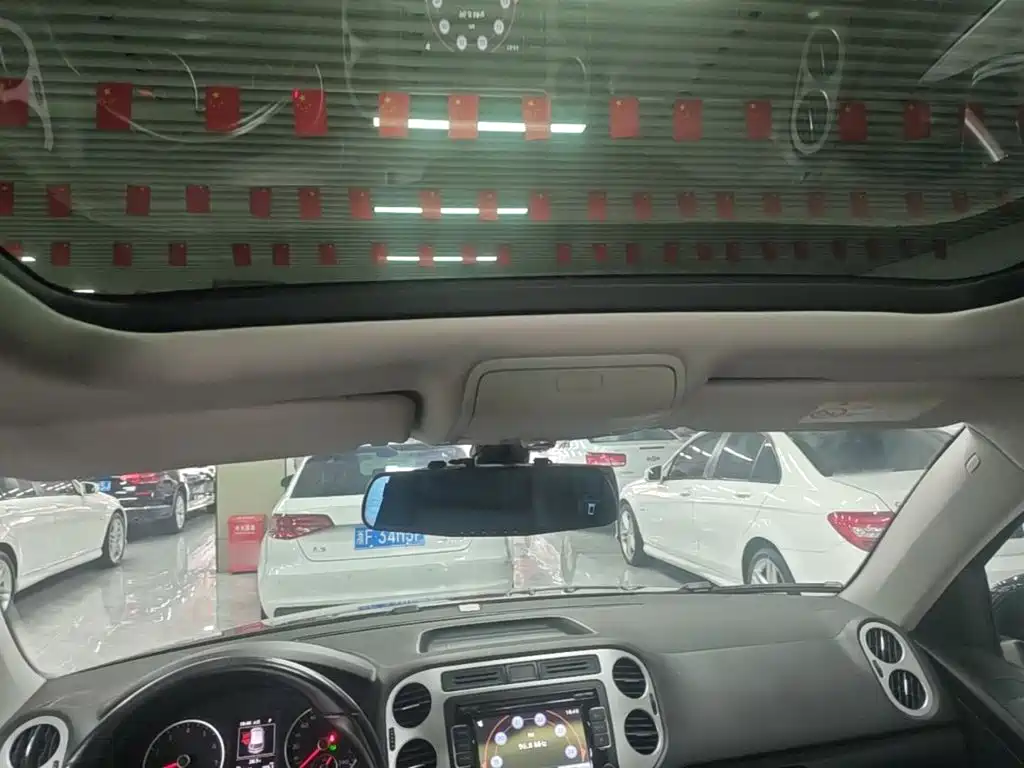 Volkswagen Tiguan — миниатюра 18