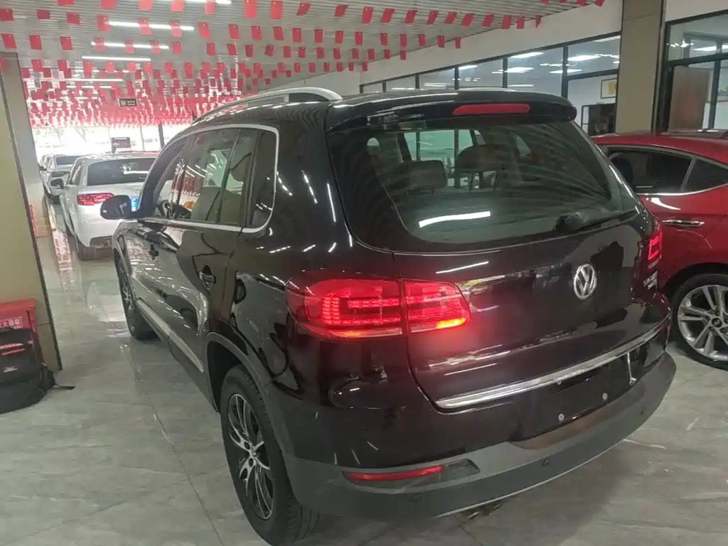 Volkswagen Tiguan — миниатюра 5