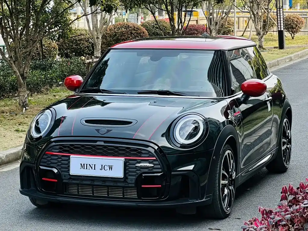 Mini Mini JCW 2022