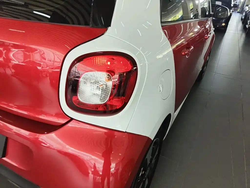 smart Smart Forfour — миниатюра 8