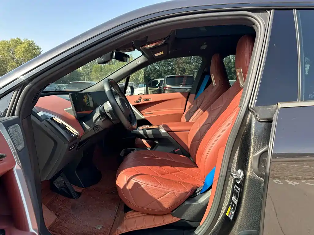 BMW iX M60 — миниатюра 8