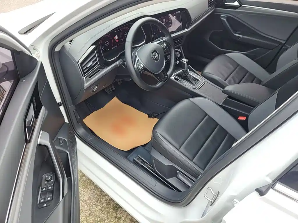 Volkswagen Sagitar — миниатюра 16