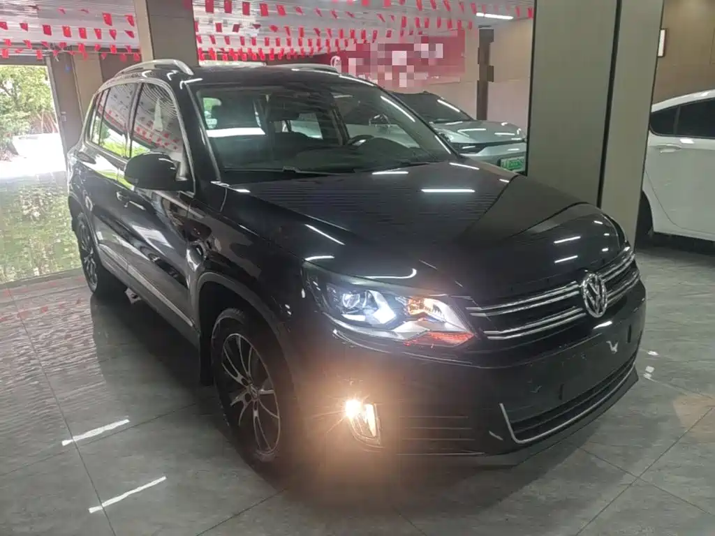 Volkswagen Tiguan — миниатюра 4