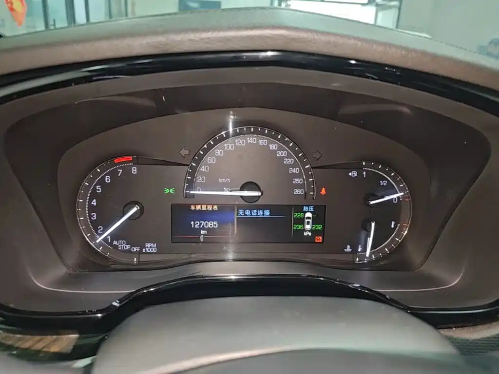 Cadillac XT5 — миниатюра 12