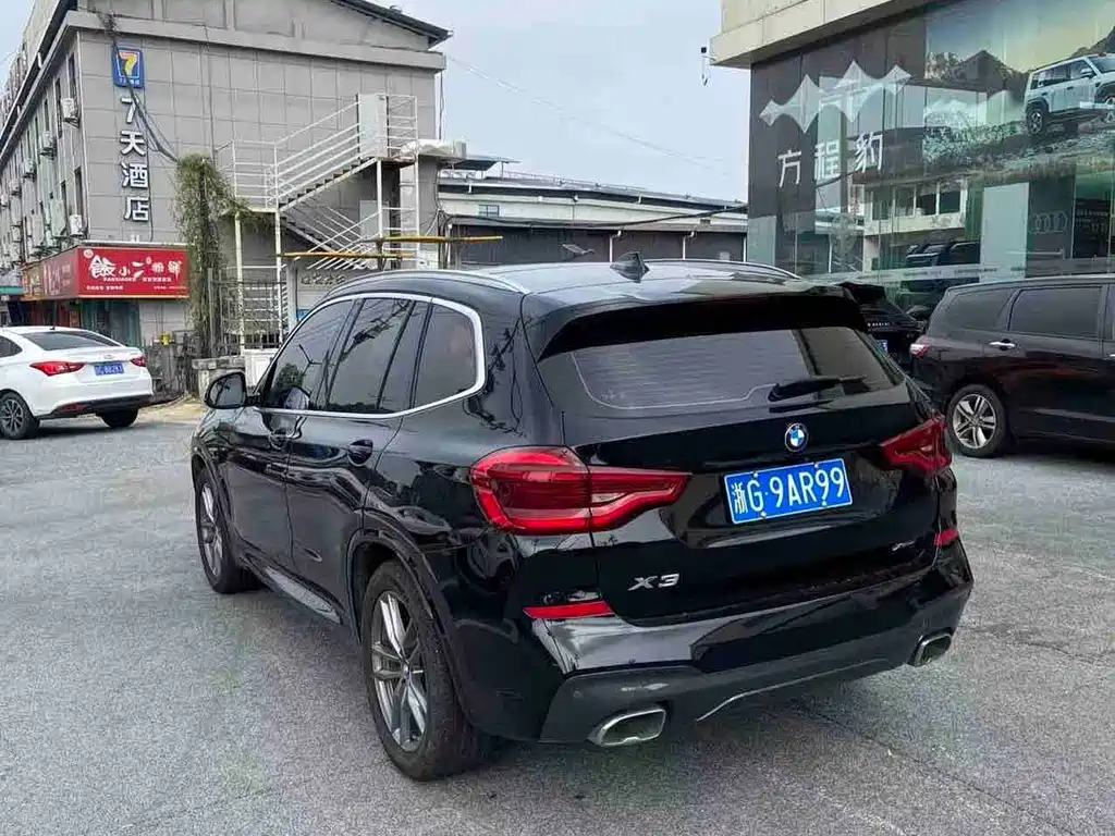 BMW X3 — миниатюра 7