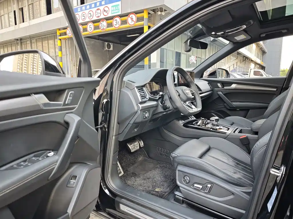 Audi Q5L — миниатюра 6