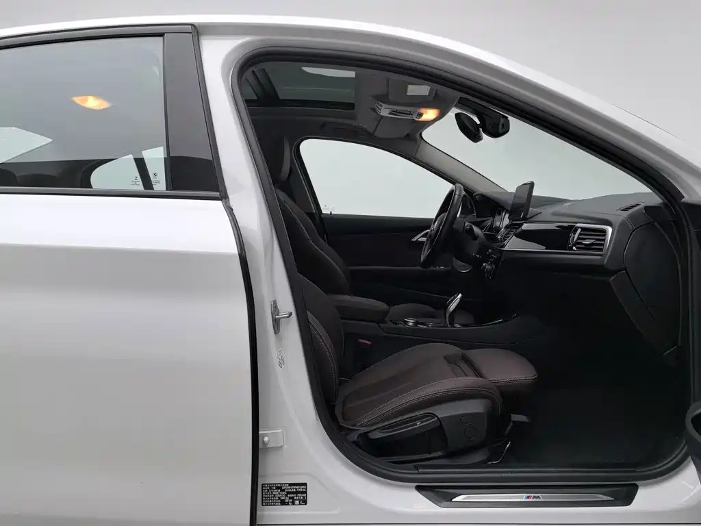 BMW 1 Series — миниатюра 23