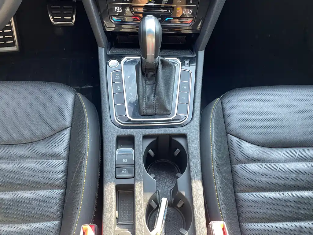 Volkswagen CC — миниатюра 13