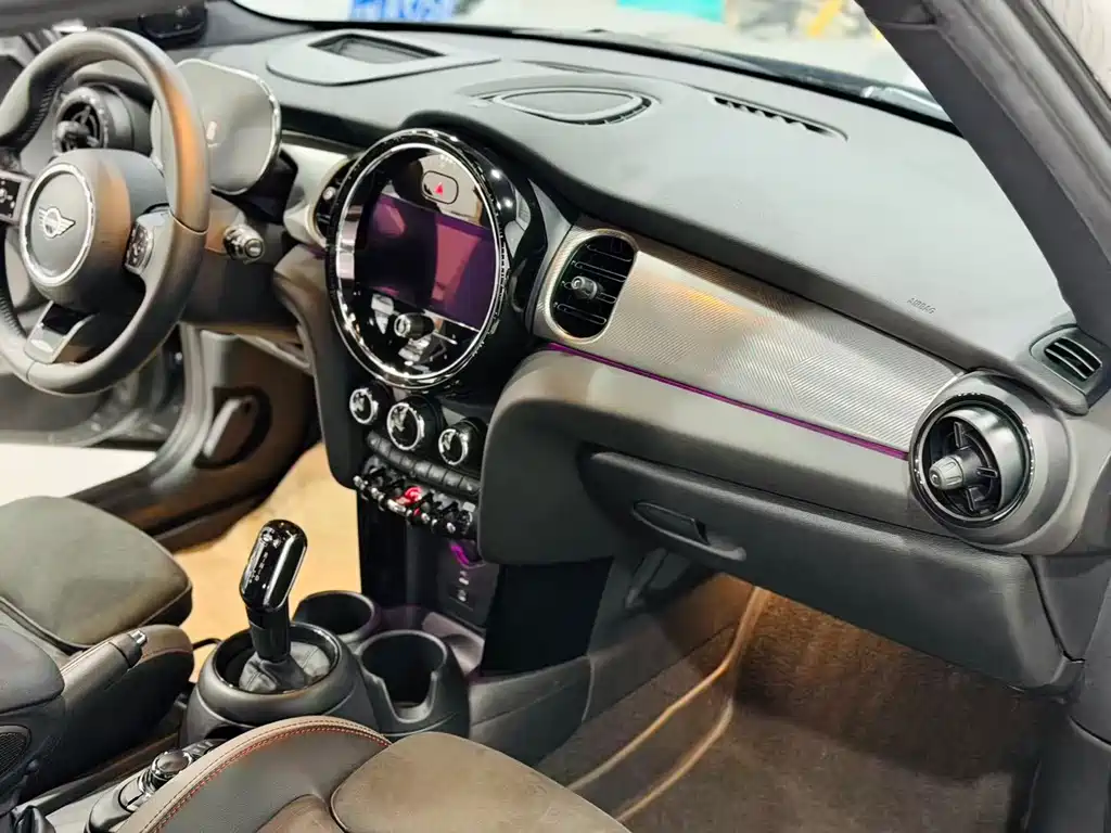 Mini JCW 2022 2.0T JOHN COOPER WORKS ALL-IN