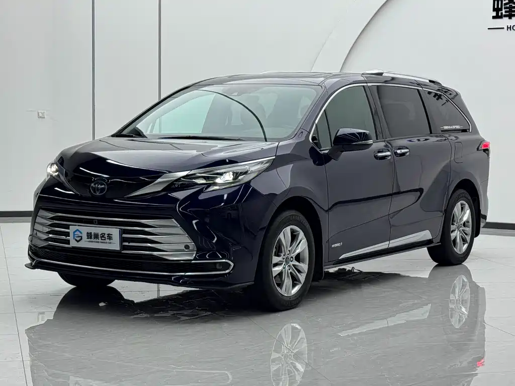 Toyota Sienna 2022