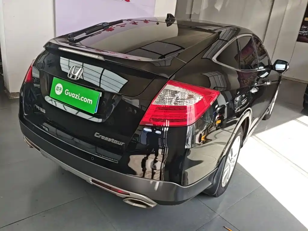Honda Crosstour — миниатюра 7
