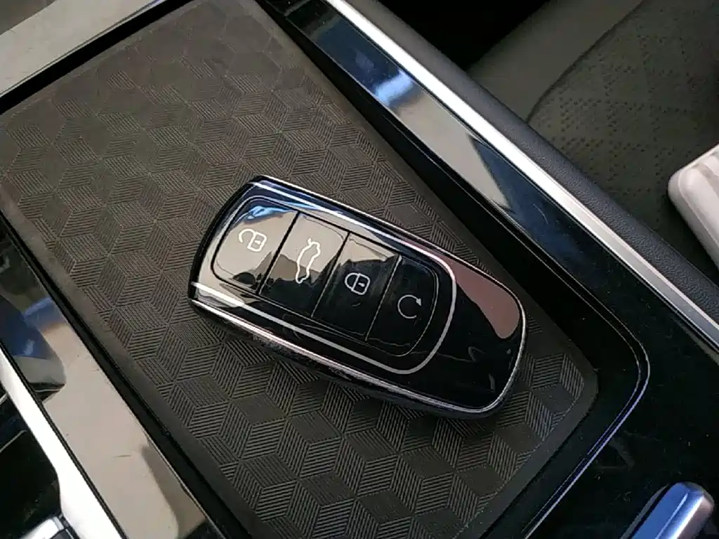 Chery Tiggo 8 — миниатюра 9