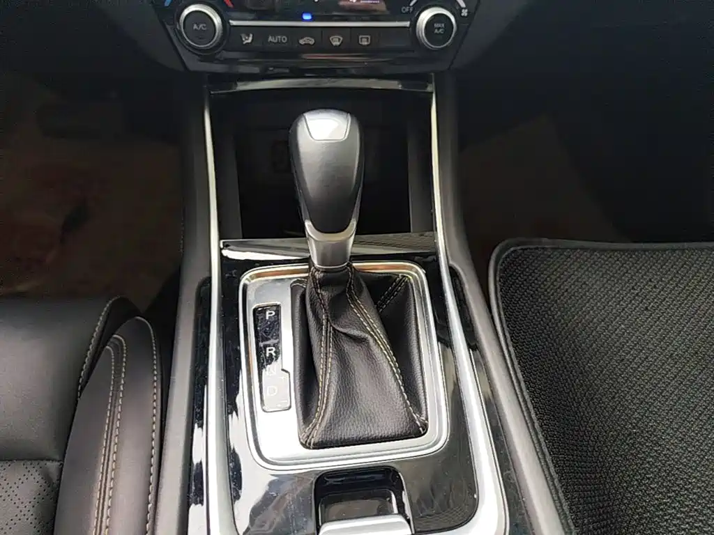 Changan Eado — миниатюра 14