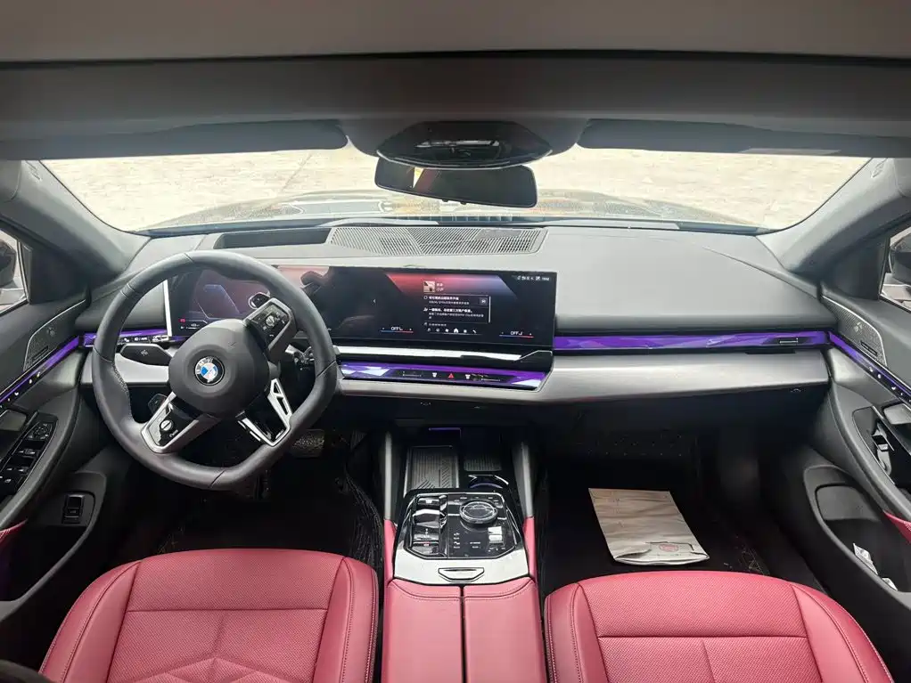 BMW 5 Series — миниатюра 6