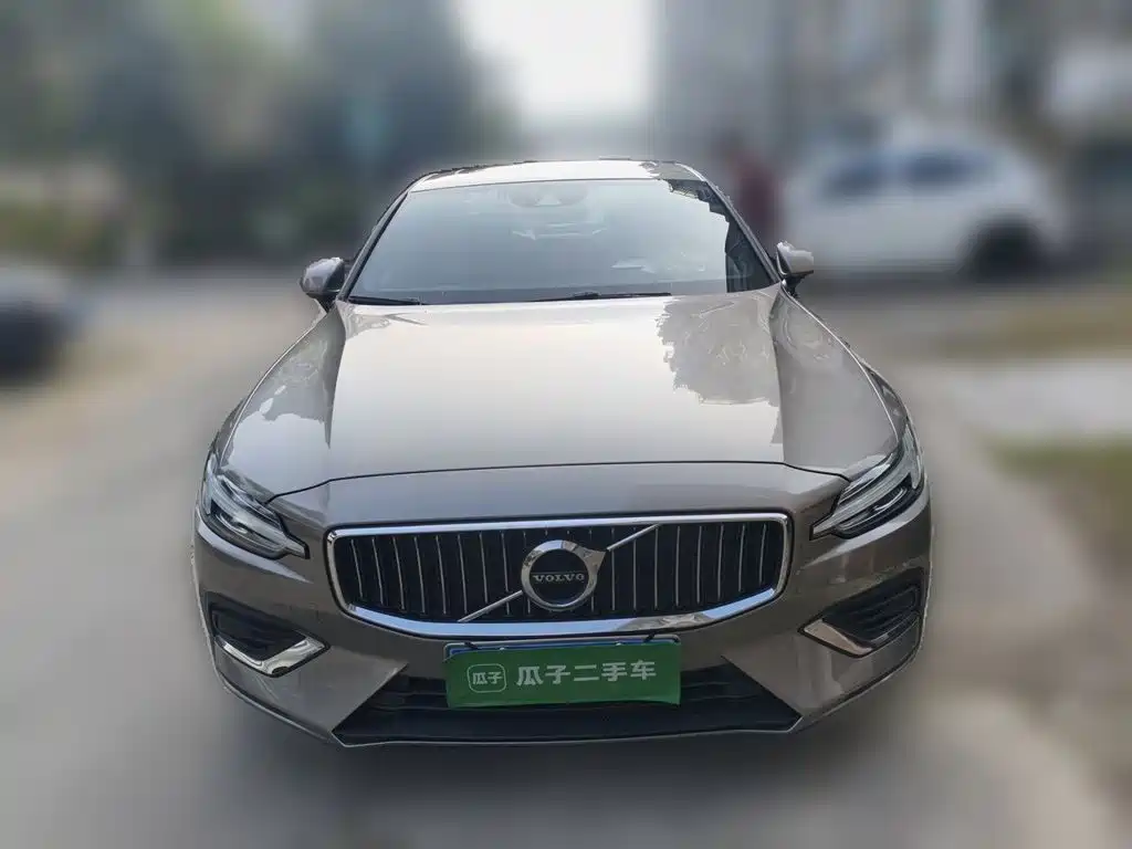 Volvo S60 — миниатюра 23
