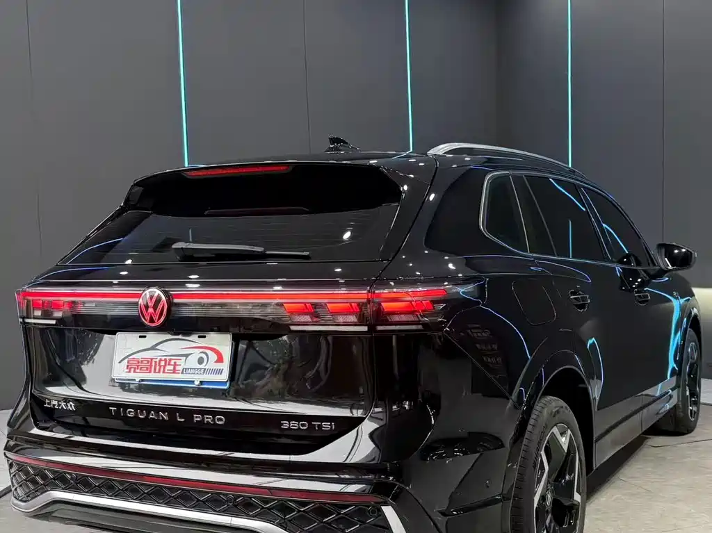 Volkswagen Tiguan L — миниатюра 8