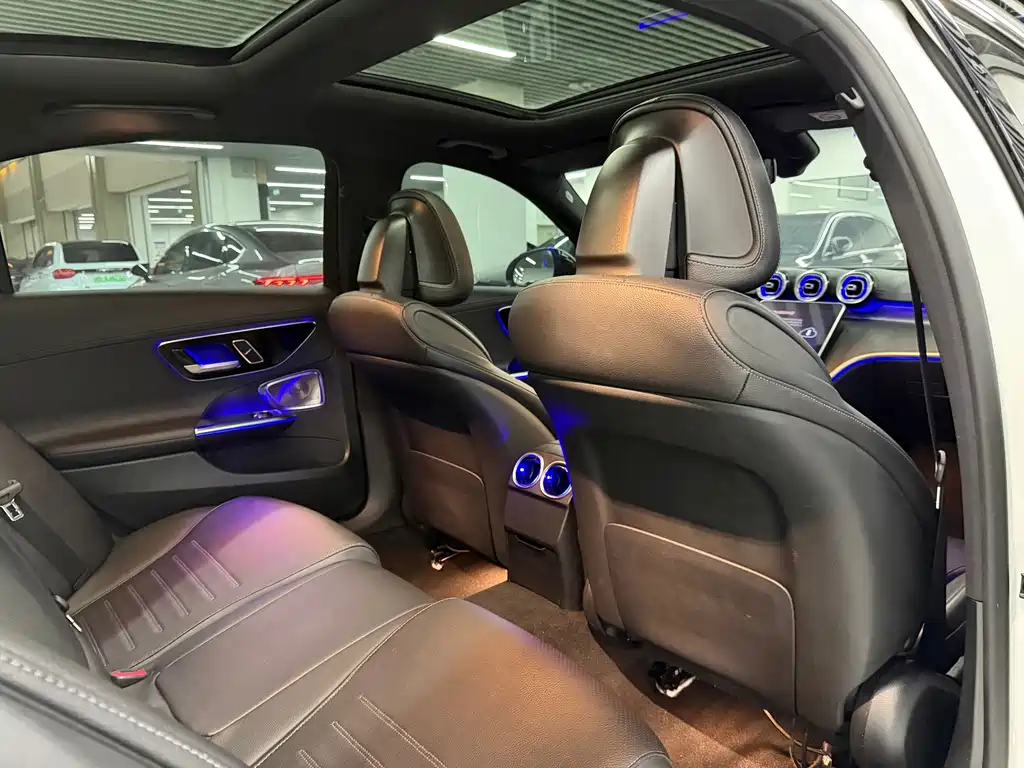 Mercedes-Benz C-Class — миниатюра 26