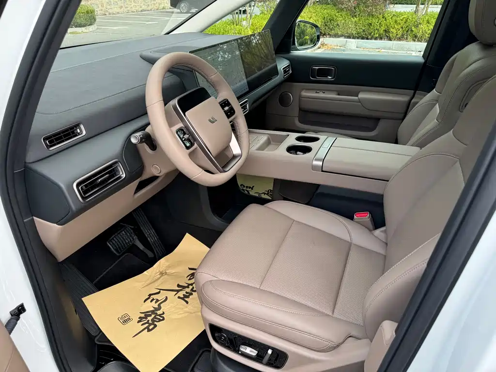 Li Auto Li MEGA — миниатюра 3