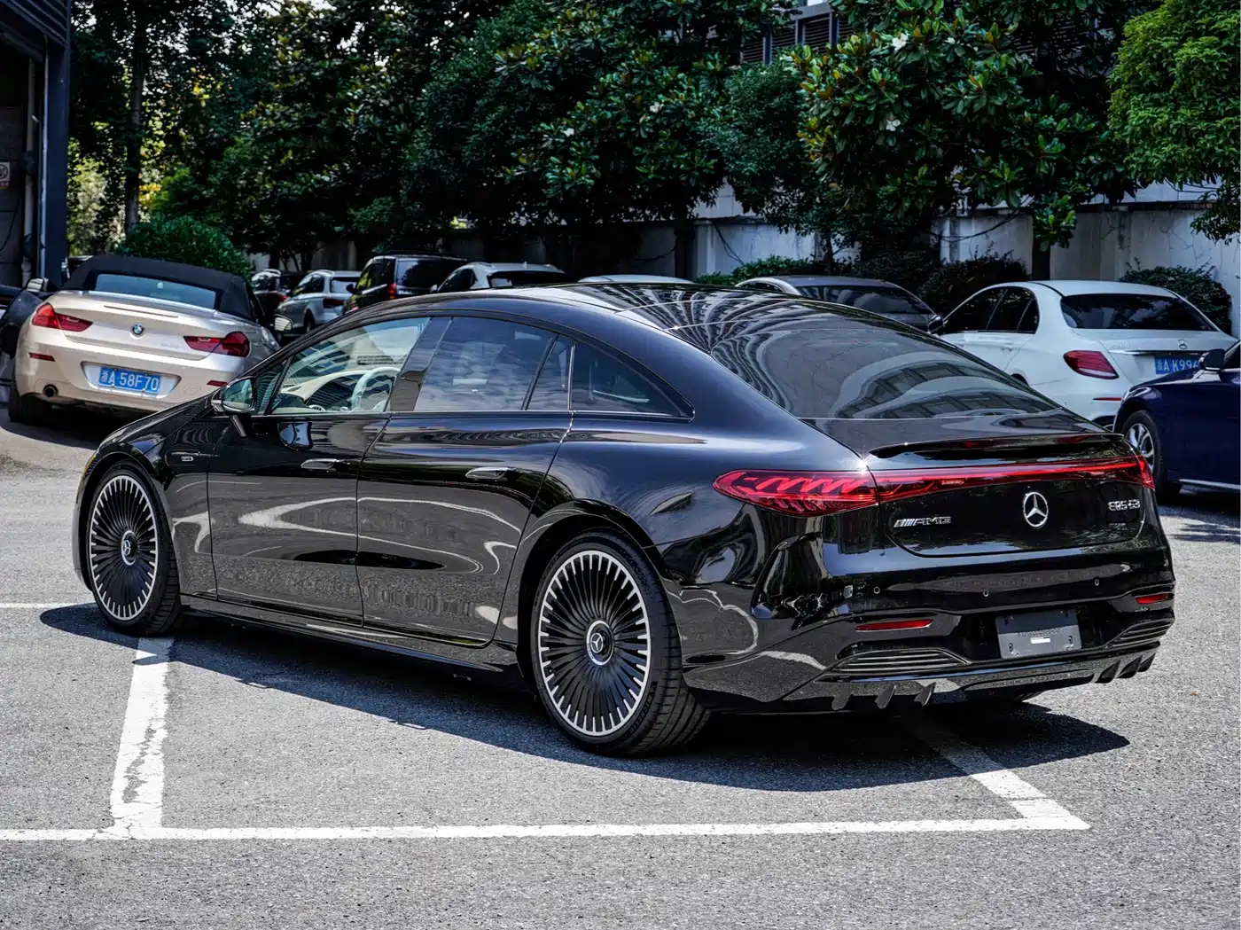 Mercedes-Benz EQS AMG