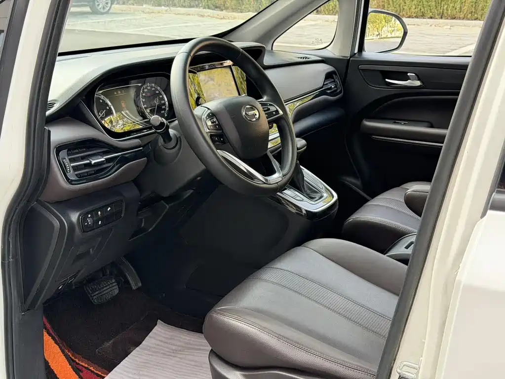 GAC Motor Trumpchi M6 — миниатюра 8