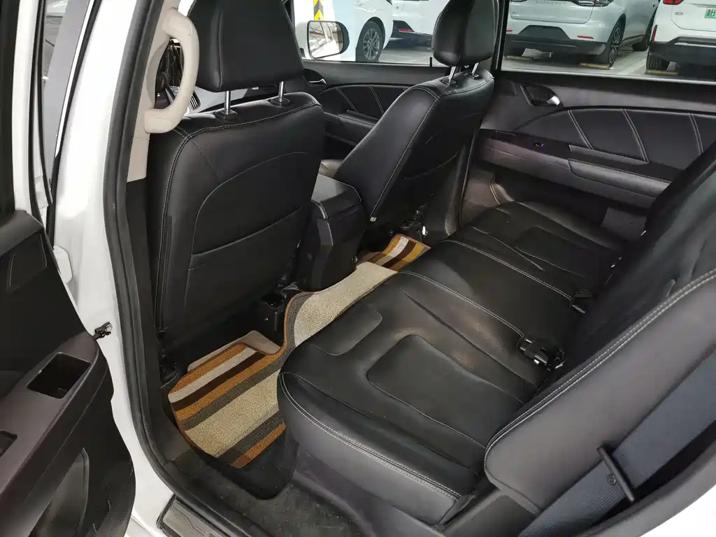 BYD e6 — миниатюра 12