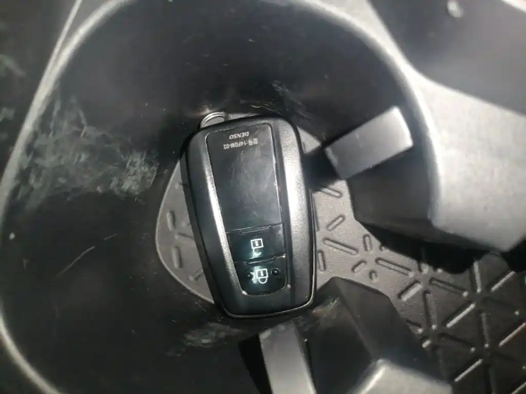 Toyota RAV4 2020 2.0L CVT Luxury