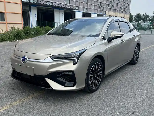 2020 GAC Aion S