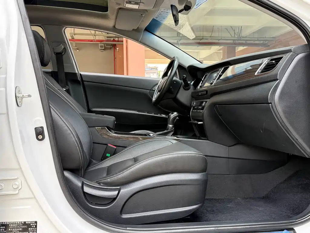 Hyundai Mistra — миниатюра 11