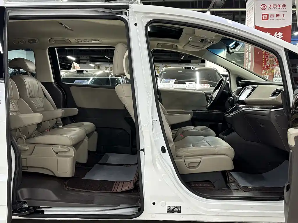 Honda Odyssey — миниатюра 13