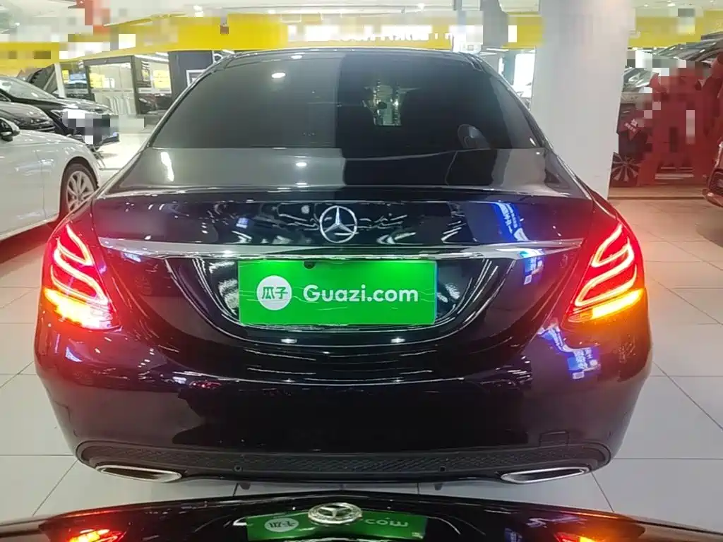 Mercedes-Benz C-Class — миниатюра 6