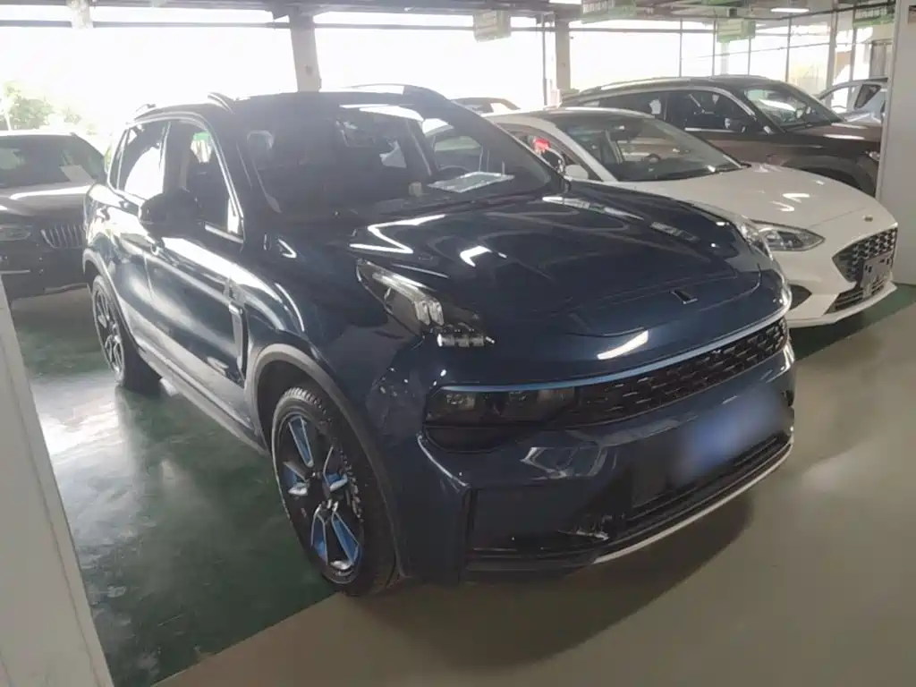 Lynk & Co 01 — миниатюра 4