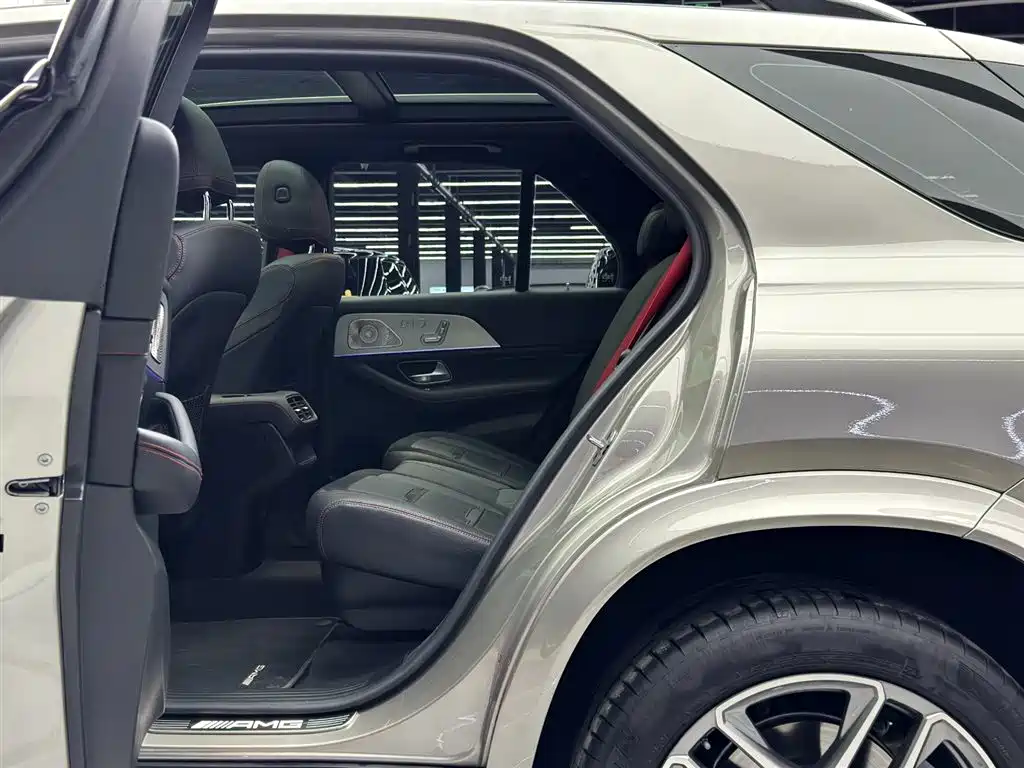 MERCEDES-BENZ GLE AMG